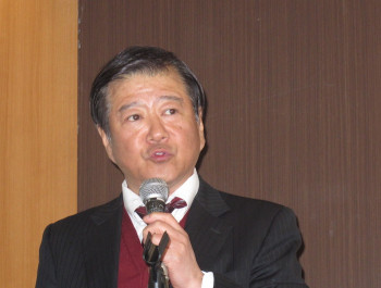 三井氏